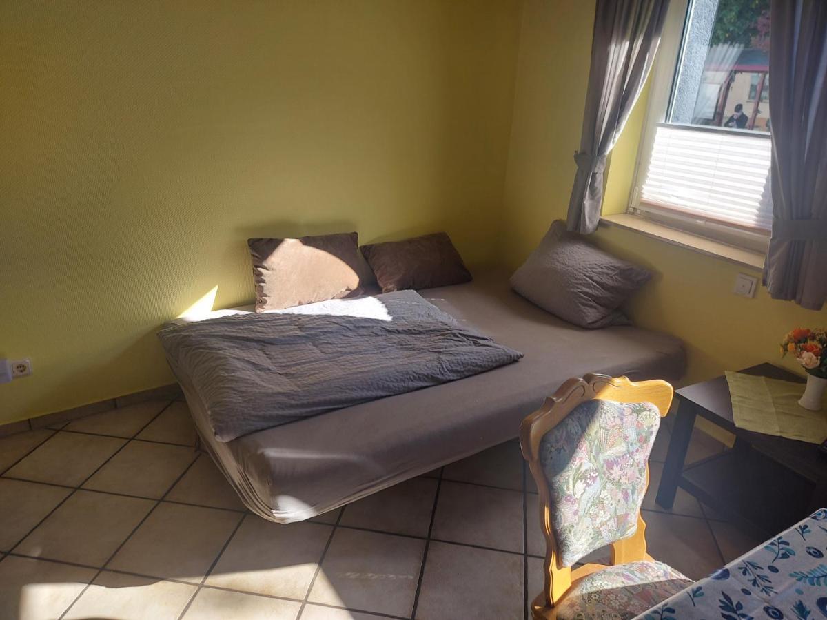 Pension Und Ferienwohnungen Bachmann Wölfersheim Buitenkant foto